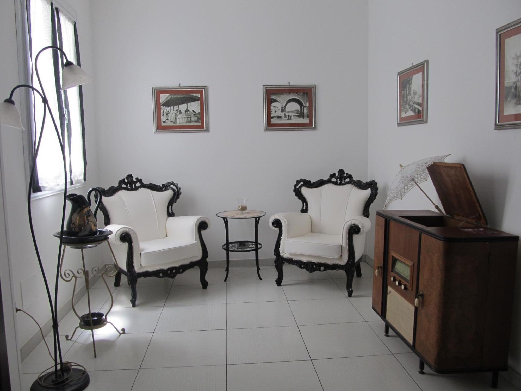 B&B Persi Nel Sud, ポッツァッロ エクステリア 写真